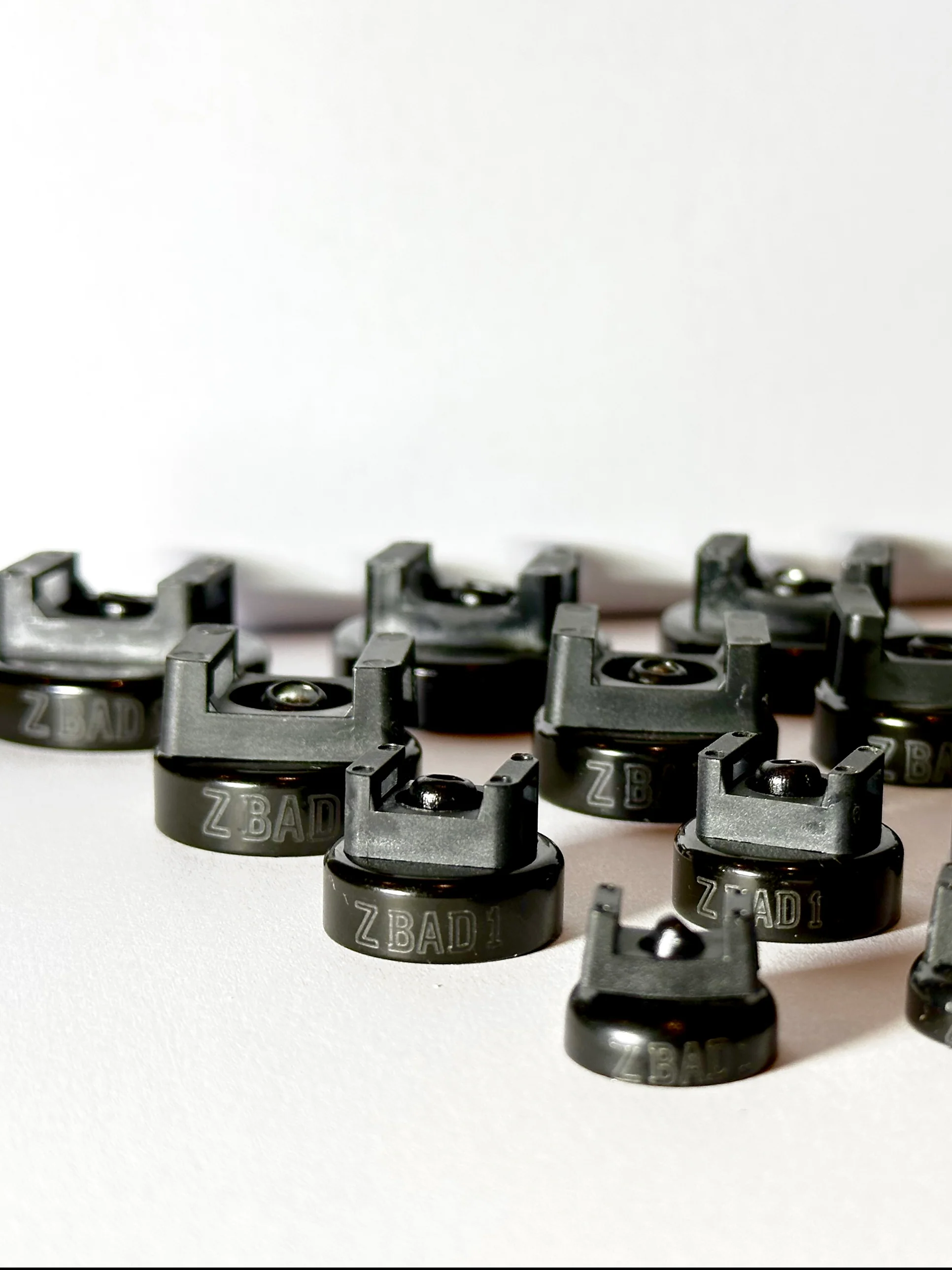 ZBAD1 - Magnet Cable Tie Holders - Image 8