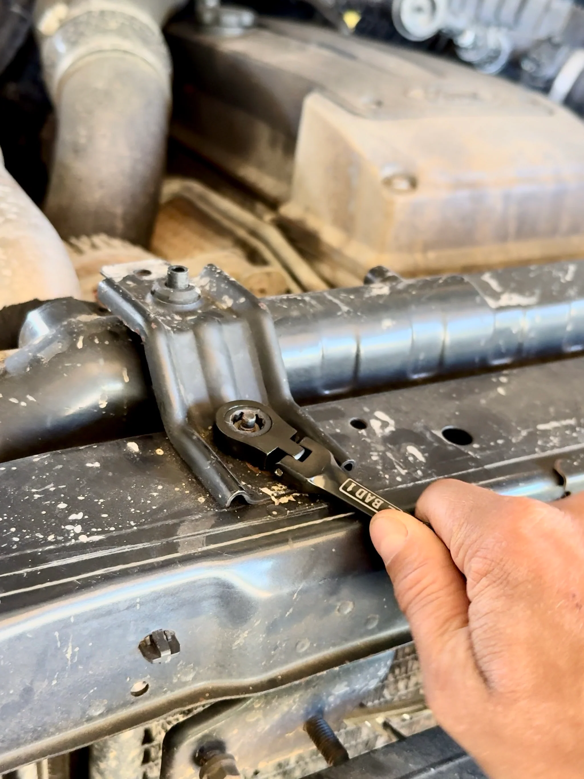 ZBAD1 - 10mm Ratchet Key Chain - Image 3